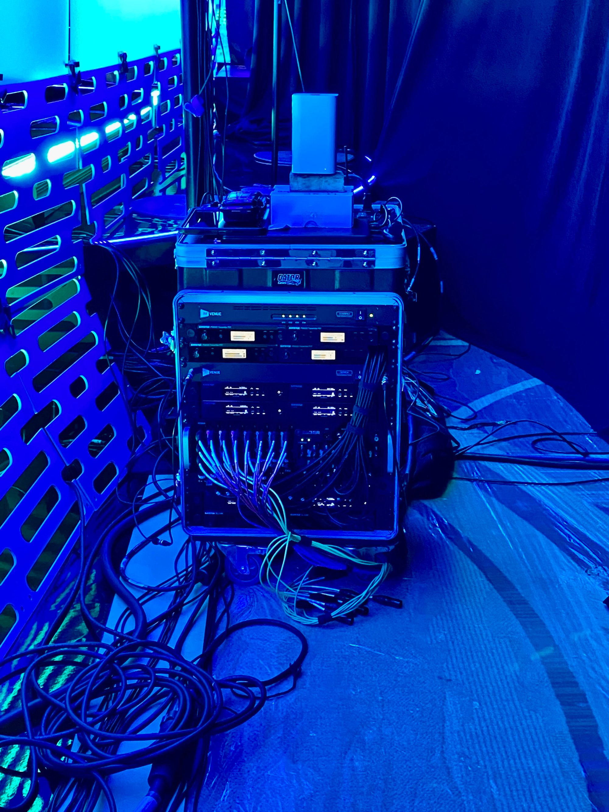 Filmore_Theater_Miami_Beach_Mic_Rack